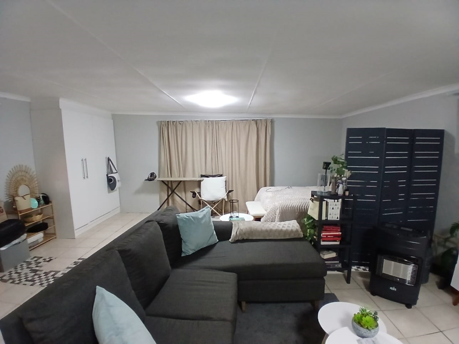 To Let 1 Bedroom Property for Rent in Waverley Free State